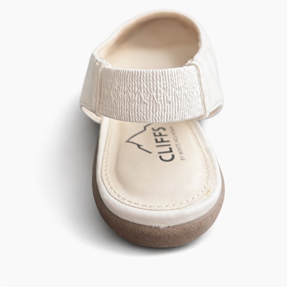 Cliffs by White Mountain Memory Slingback Flats Pointed Toe Size 8 NEW No Tags. - Picture 4 of 4